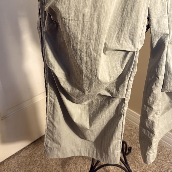Zara Mint Green Parachute Pants - Picture 3 of 8